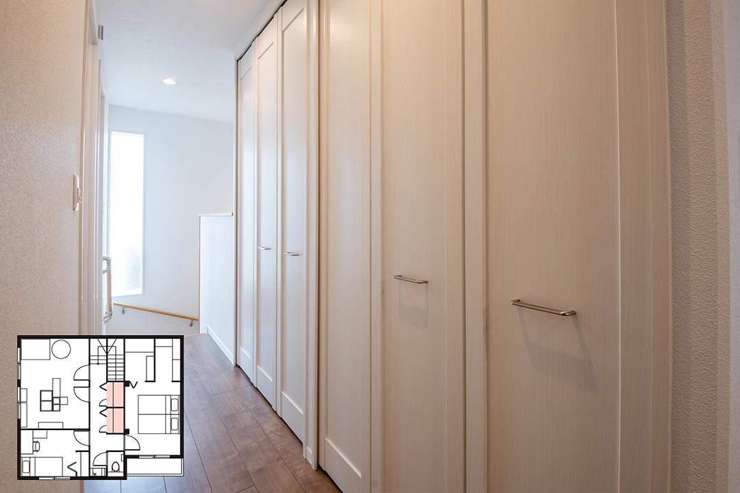 イメージ_東京セキスイハイム建築事例_2階ホールに設けたお子さま専用の収納