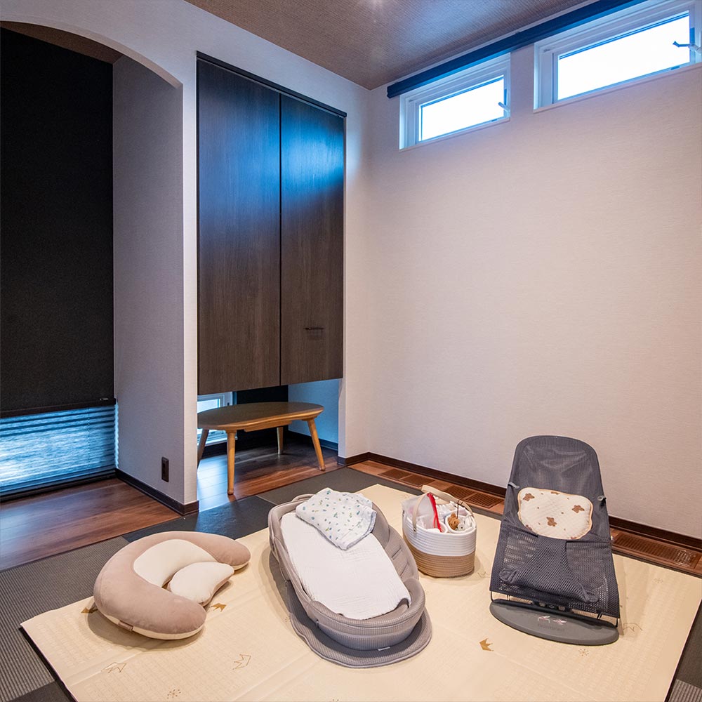 イメージ_東京セキスイハイム建築事例_和室はお子さまの世話や客間として利用