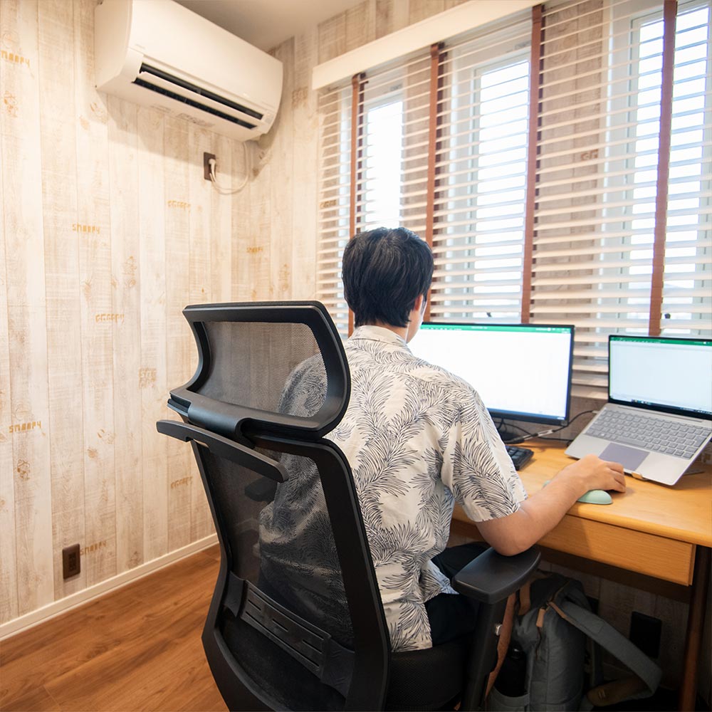 イメージ_東京セキスイハイム建築事例_ご主人の書斎