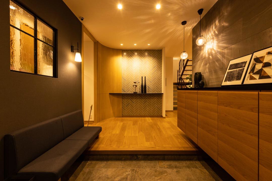 甲府小瀬パルフェR展示場_夜1F玄関ホール