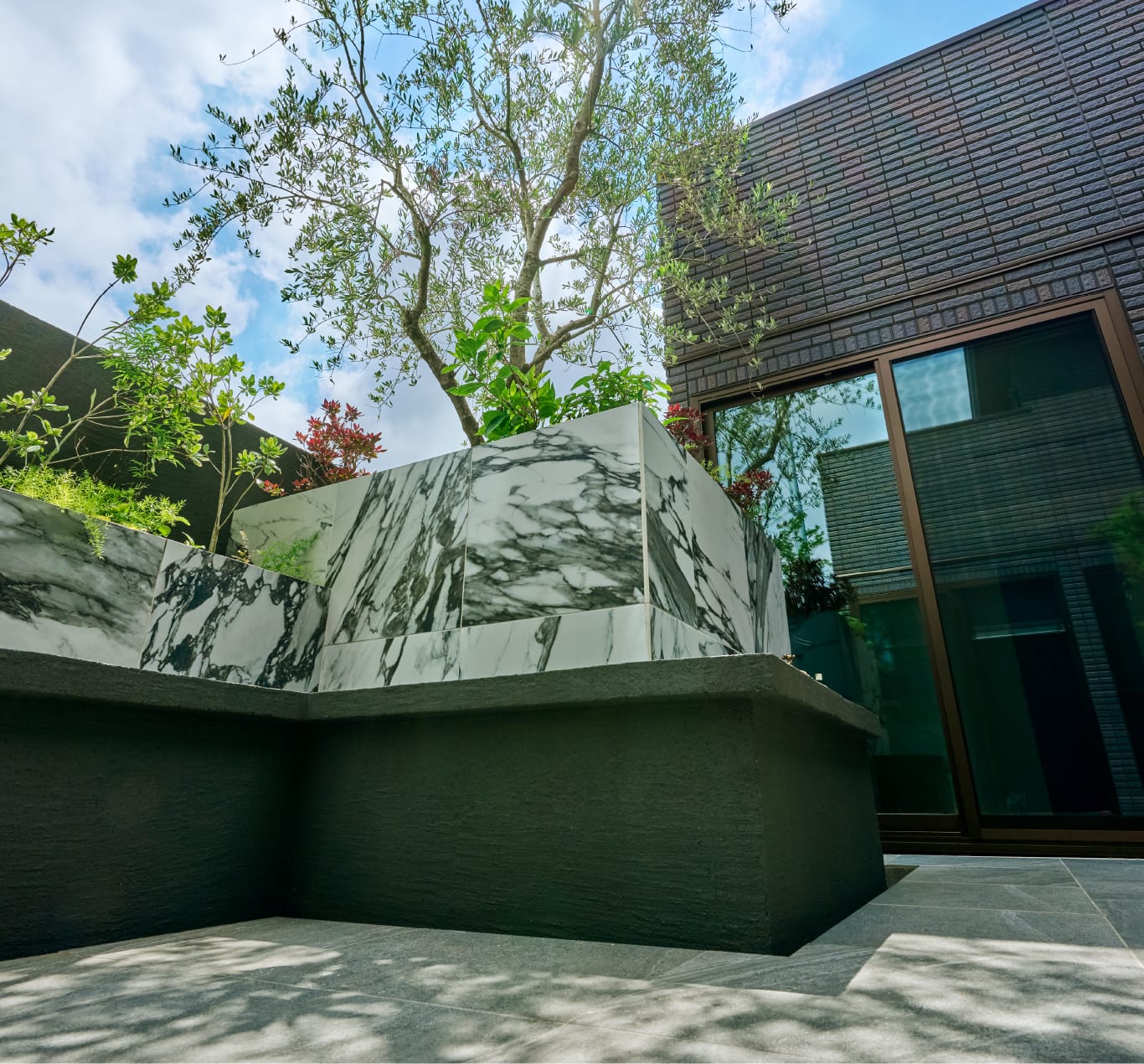 プライベートな外。