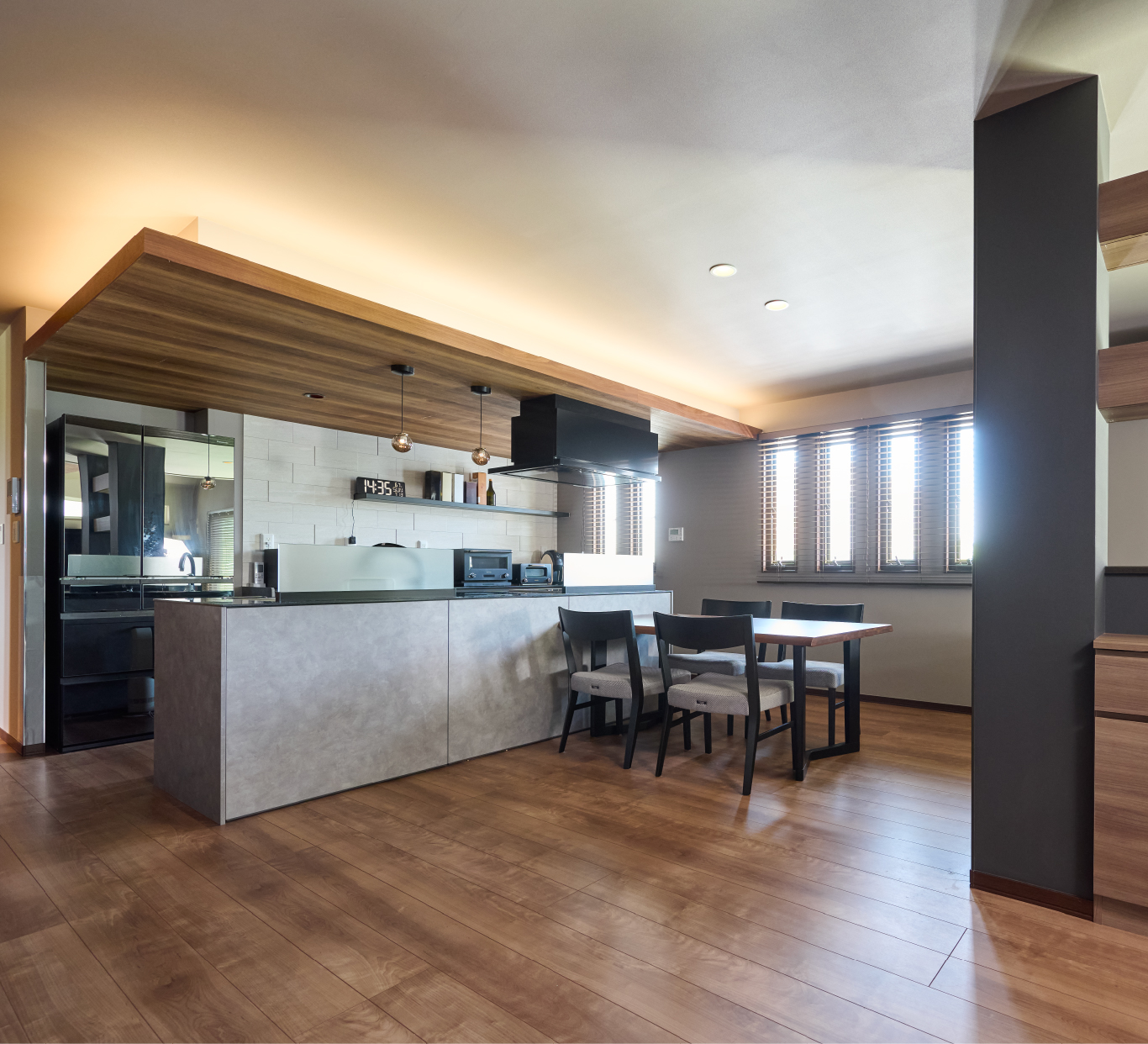 機能と美が共演する舞台