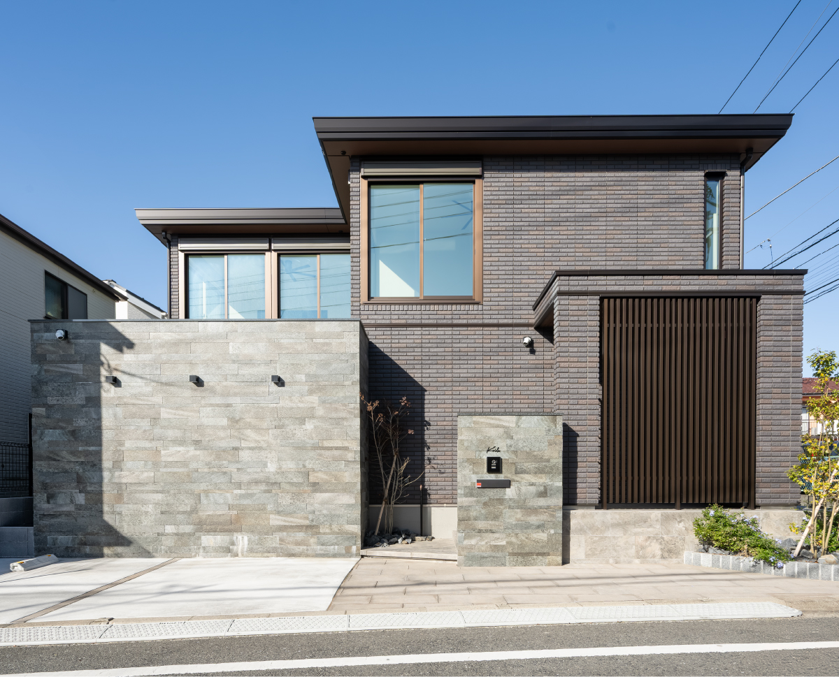 矛盾を映す建築美