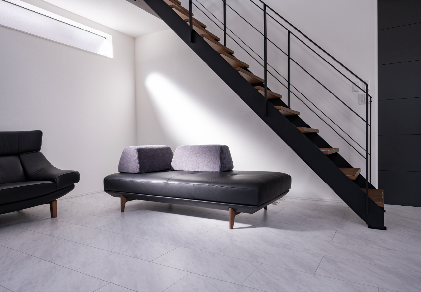 構造の美を移ろう光