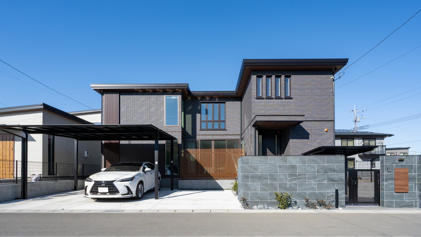 開放を秘する構え