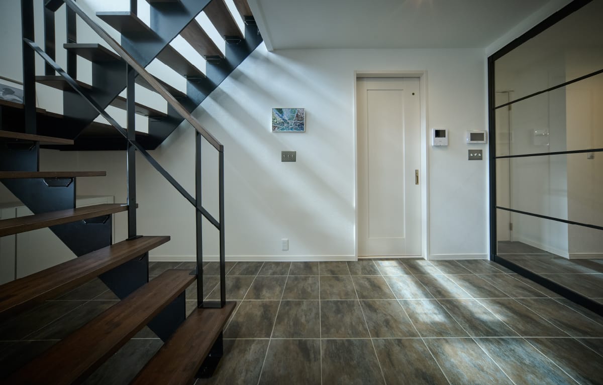 CASE-01　光が季節を告げる家